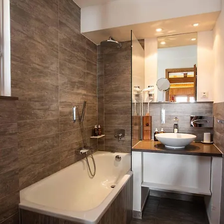 Le De Flore Hotel 4*