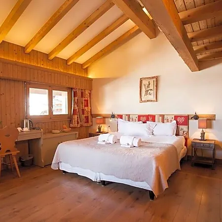 Hotel Le De Flore 4*